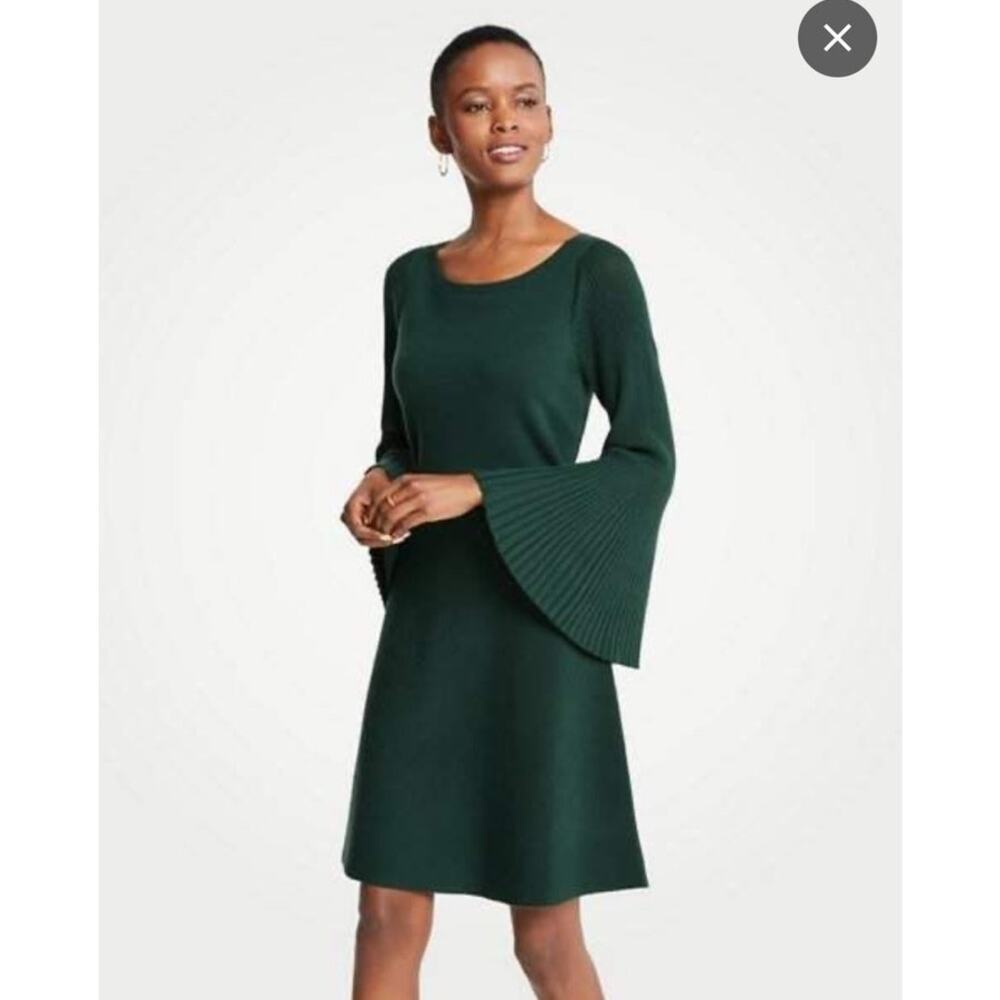 NWT Ann Taylor pleated flare sleeve green wool blend sweater dress career L